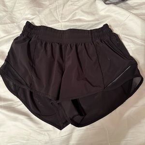 Lululemon black hotty hots